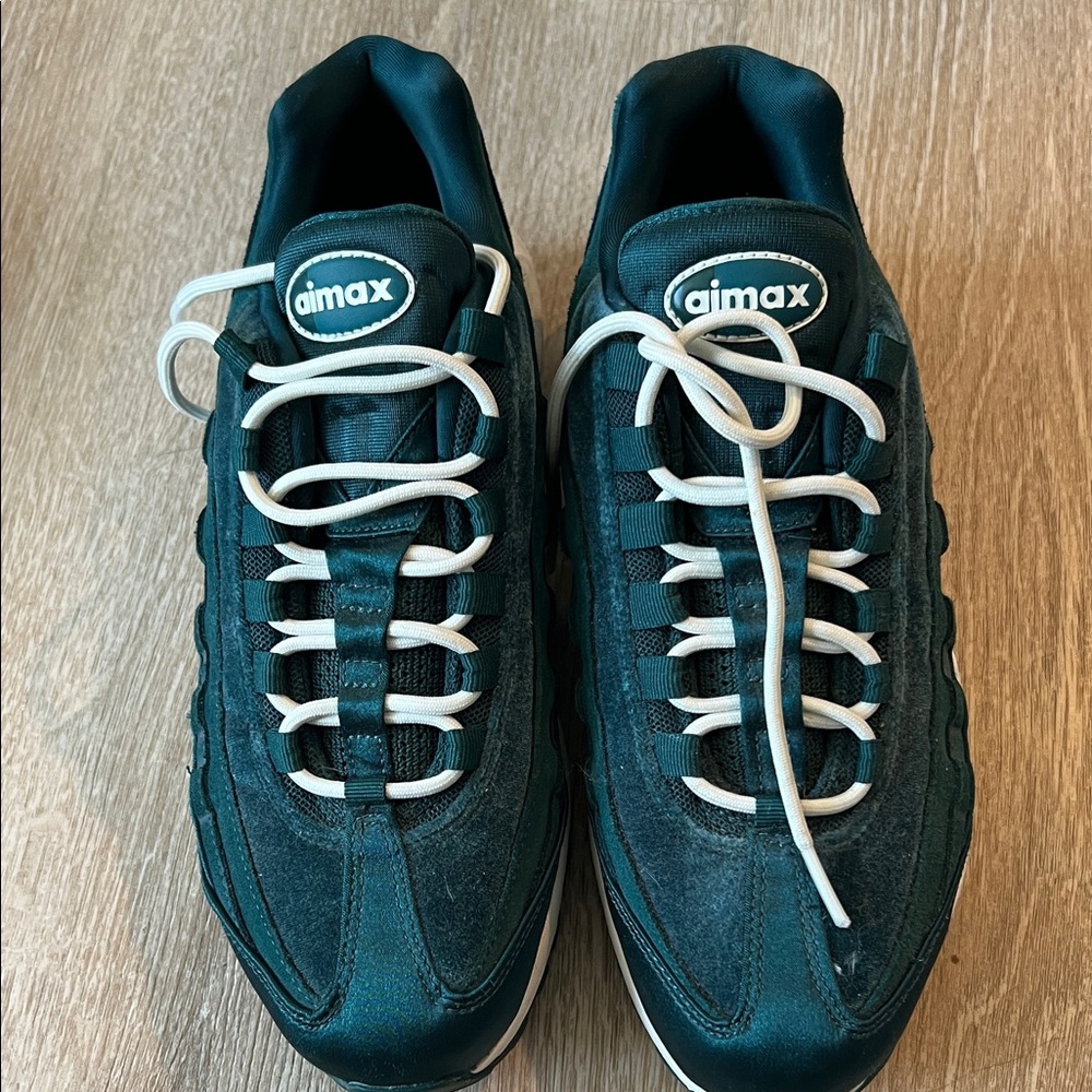 Nike Air Max Dark Teal Sneakers